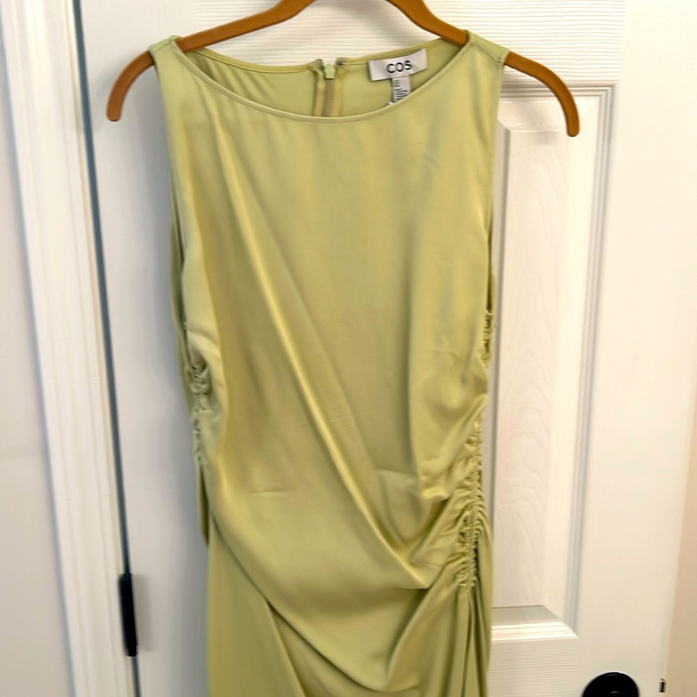 COS Gorgeous Light Green Midi